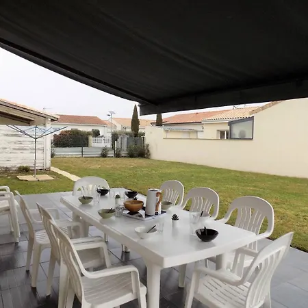 Villa - Ravissante Maison Renovee - Acces Wifi - Climatisation Mobile *